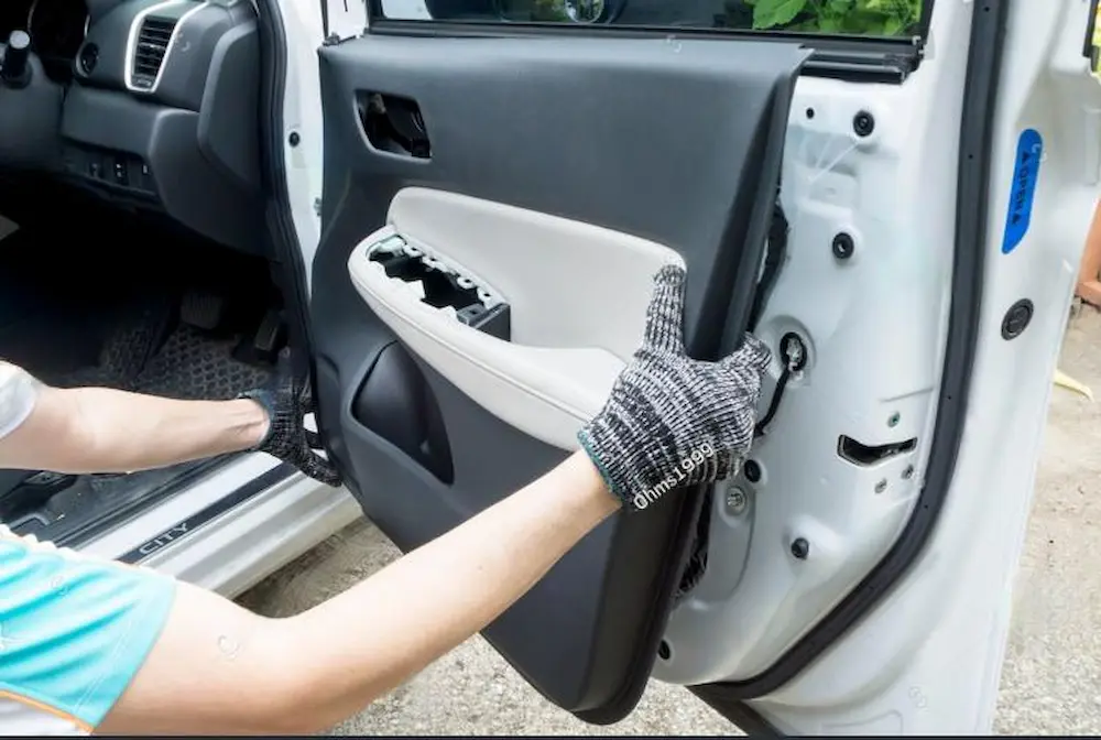 car door panel cleaner